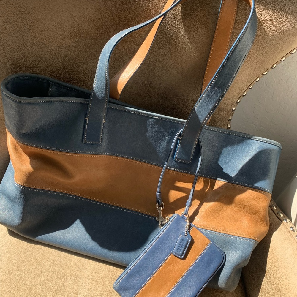 Coach Blue and Tan Leather Tote 16in x 11in